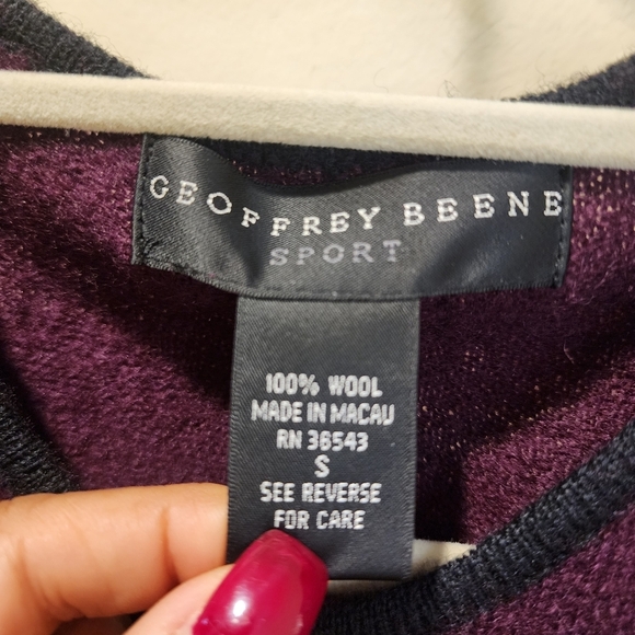 GEOFFREY BEENE BURGUNDY 100% Wool Zip Up Sweater size S - Picture 2 of 10
